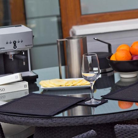 Zenthe Small Luxury B&B Бриндизи Экстерьер фото