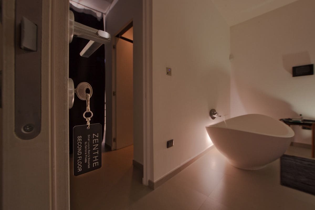Zenthe Small Luxury B&B Бриндизи Экстерьер фото
